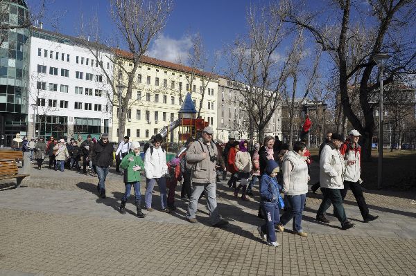 Idegenvezők Világnapja